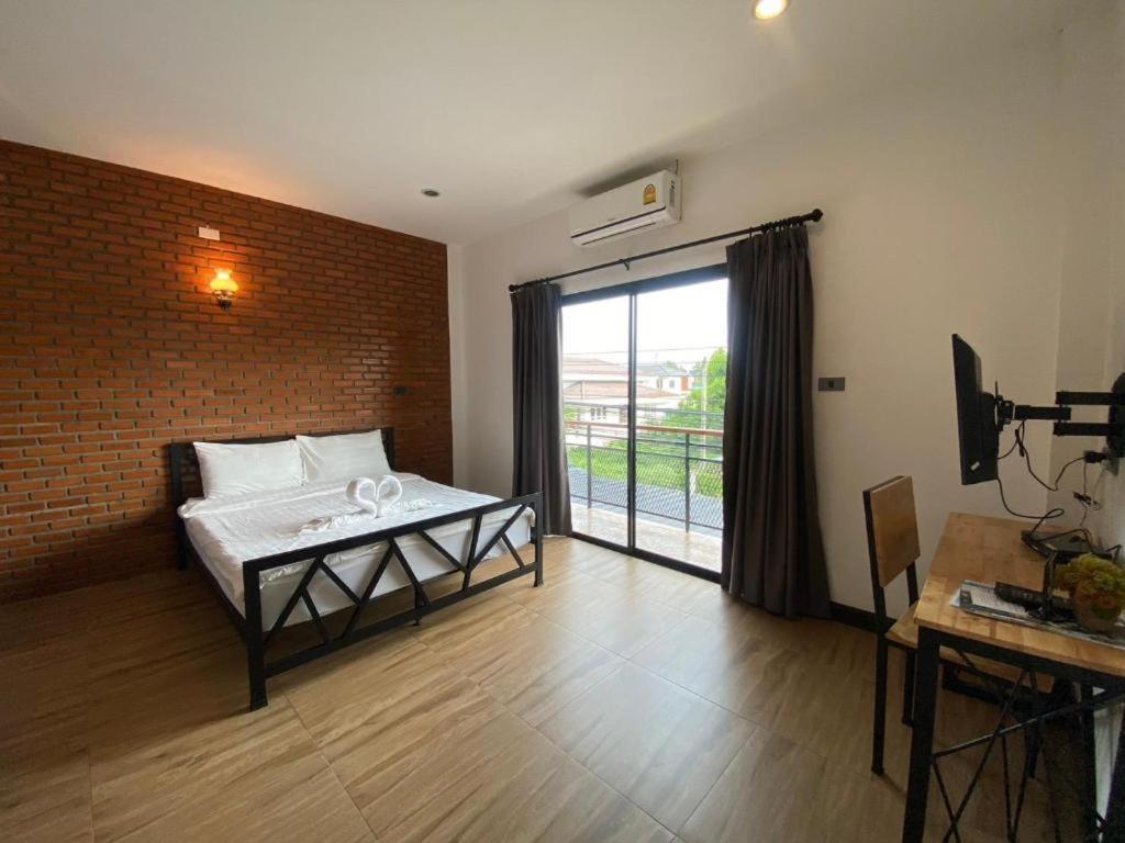 The Connect Chiang Mai Hotell Exteriör bild