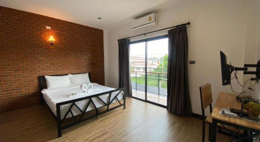 The Connect Chiang Mai Hotell Exteriör bild